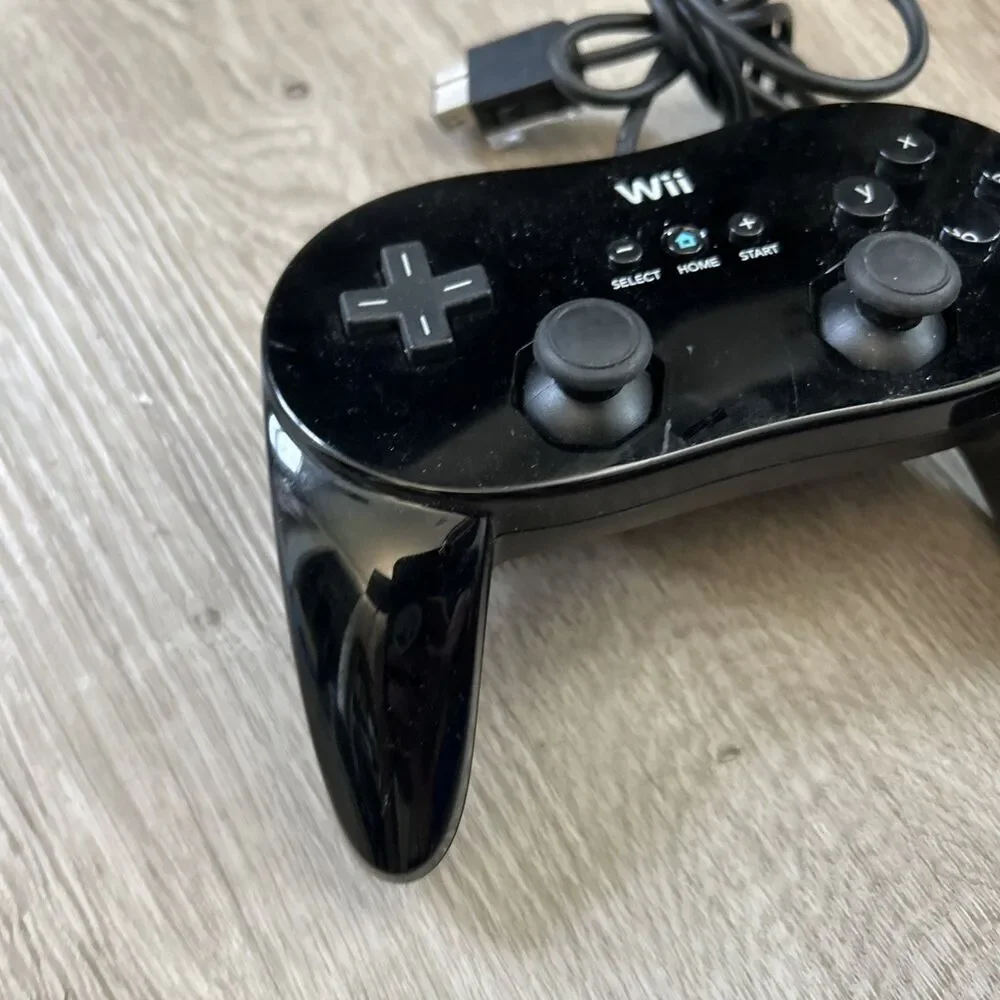 Wii Classic Controller Official Nintendo Authentic OEM Remote RVL-005 Tested